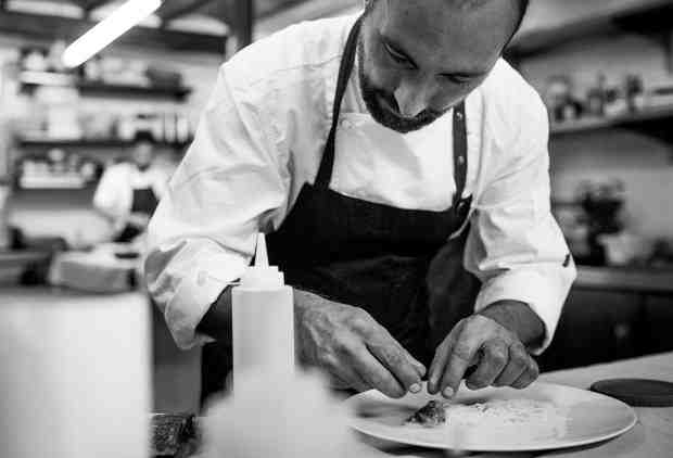 La cocina de Benito Gómez en ‘Bardal’, otro gran motivo para volver a Ronda