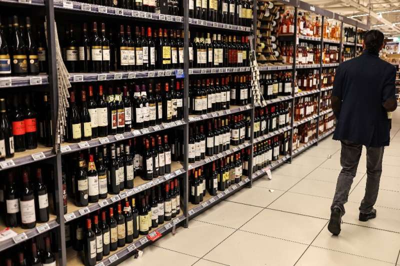 ¿Qué hay en el vino? Los activistas quieren ingredientes en la botella