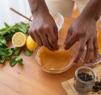 Tres alimentos con K y con hongos: lo que el kéfir, la kombucha y el koji tienen en común