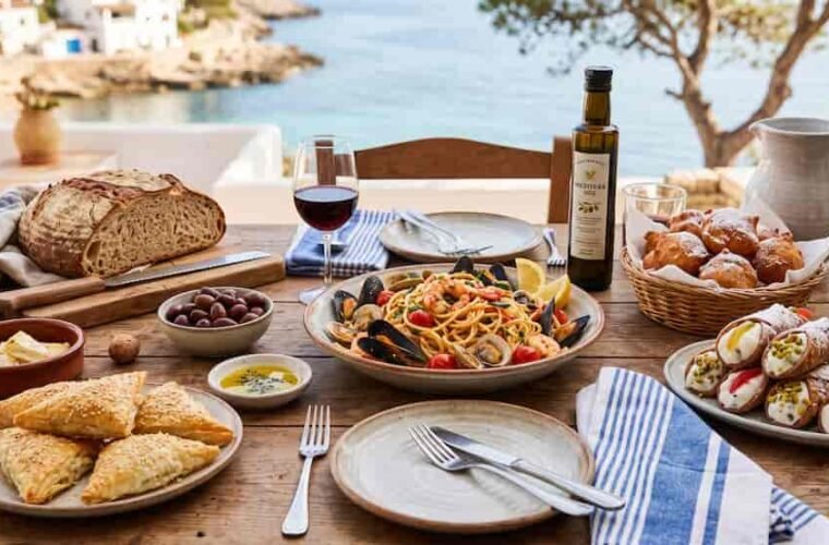 Diez platos que cuentan la historia gastronómica del Mediterráneo